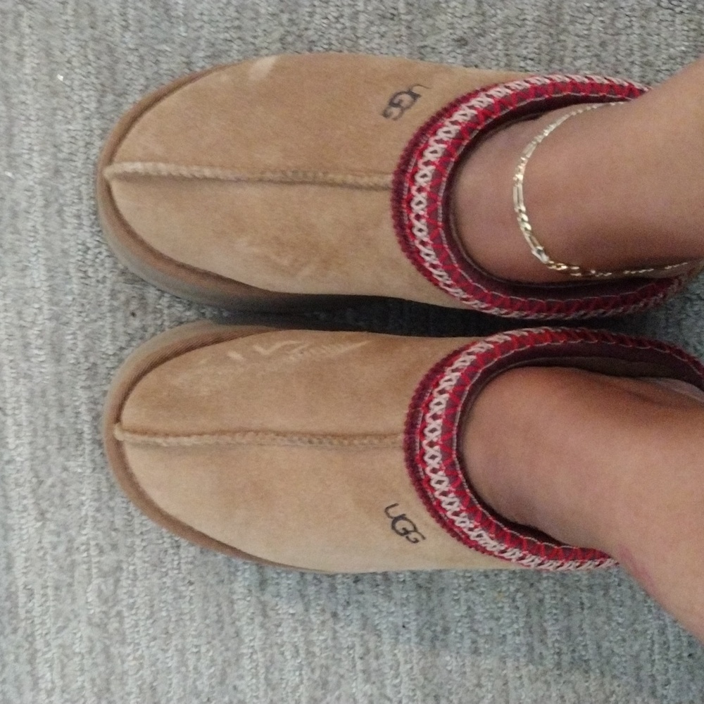 Ugg